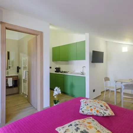 Pet Friendly In With Kitchen * Moscufo
